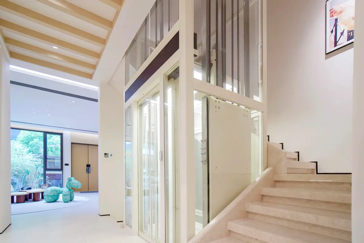 Above the Lingnan Prestige, Crafting a Soulful Retreat in Luxury Homes — photo 9
