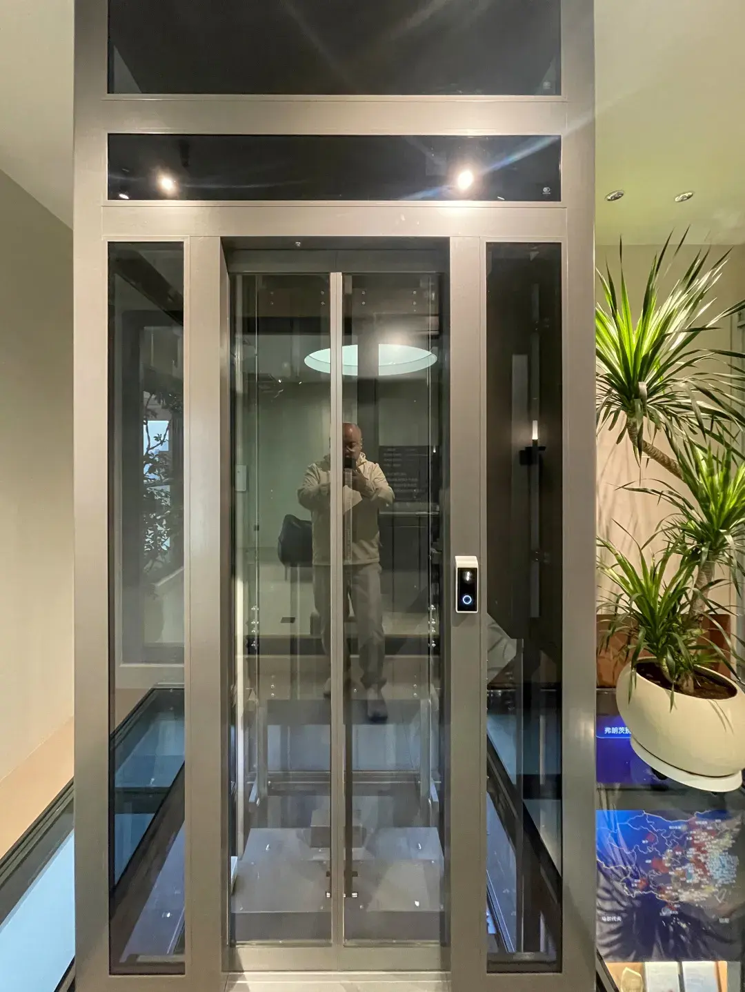 Franz Opening | Taiyuan Exhibition Hall, defining the height of innovation with home elevators — photo 3