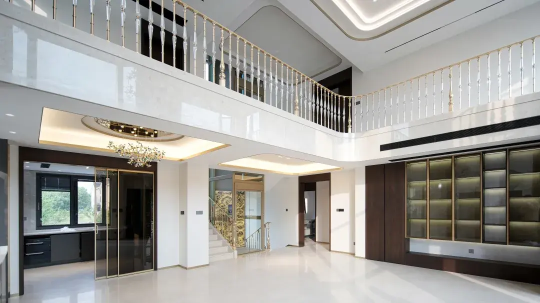 Franz | The aesthetics of a privately-tailored art villa, witnessing the passage of time in life — photo 2