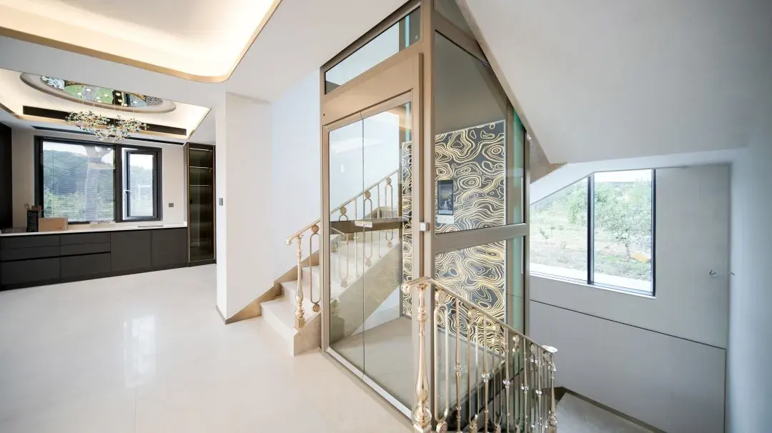 Franz | The aesthetics of a privately-tailored art villa, witnessing the passage of time in life — photo 4