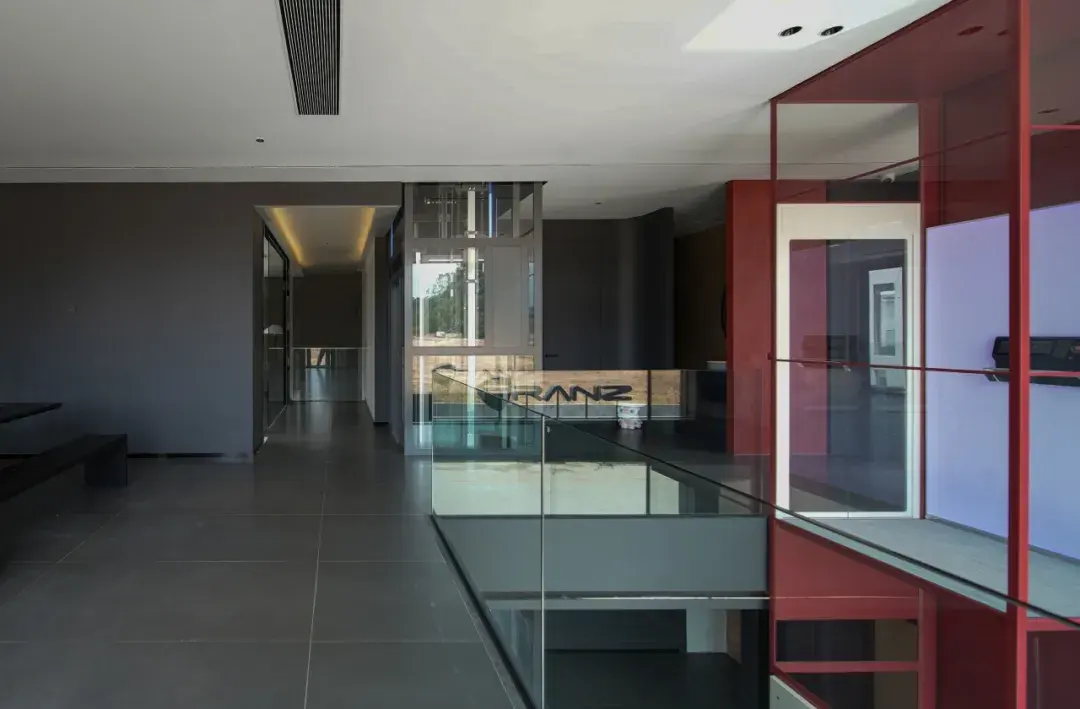 Franz's Store Opening Spree | Jiangmen Showroom: Profound Aesthetics in a Rational Space — photo 2