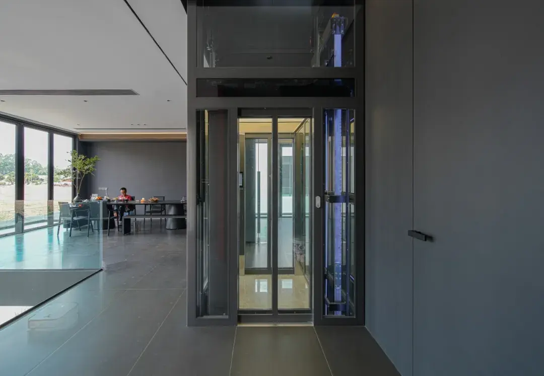 Franz's Store Opening Spree | Jiangmen Showroom: Profound Aesthetics in a Rational Space — photo 9