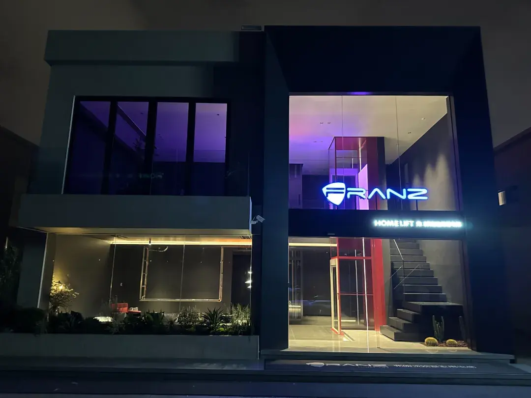 Franz's Store Opening Spree | Jiangmen Showroom: Profound Aesthetics in a Rational Space — photo 10