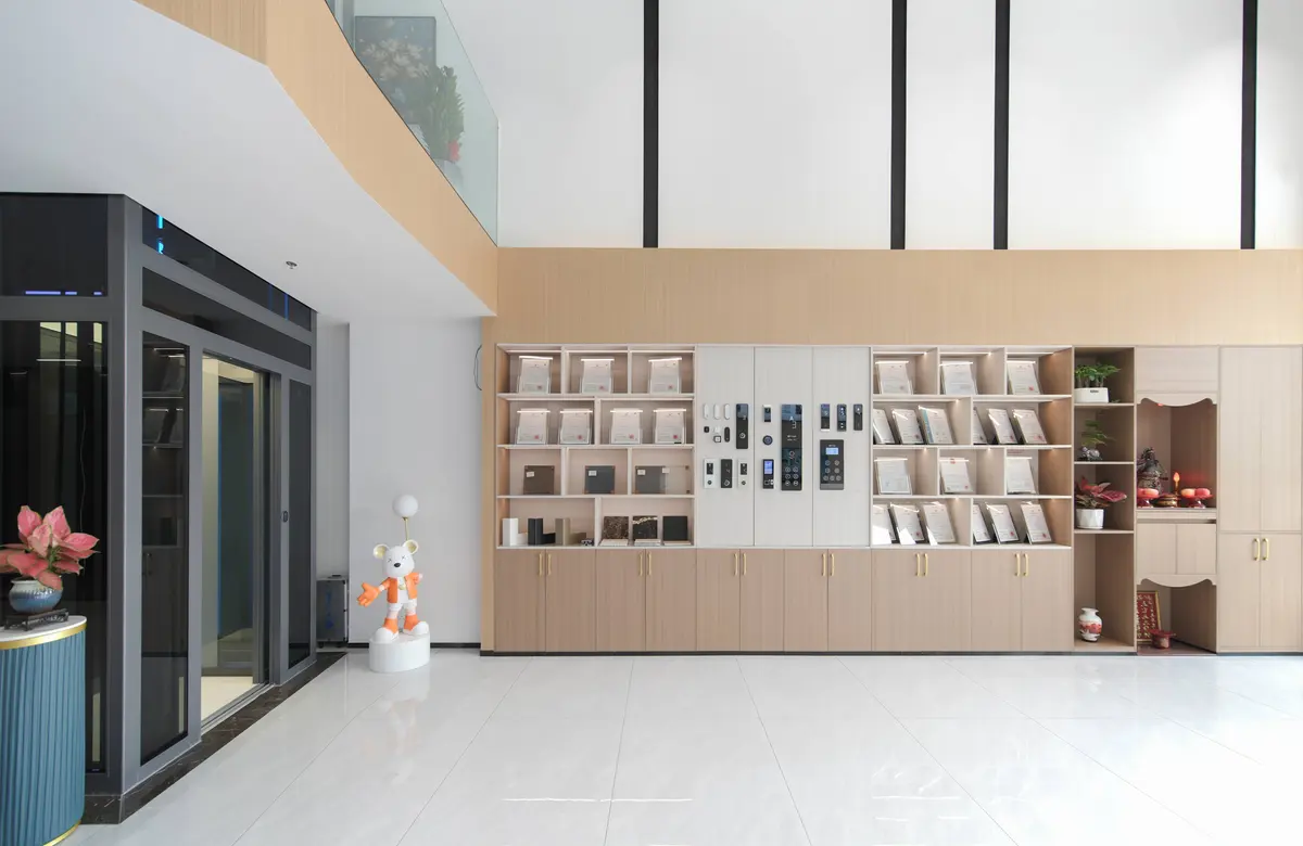 Zhongshan Exhibition Hall — photo 6