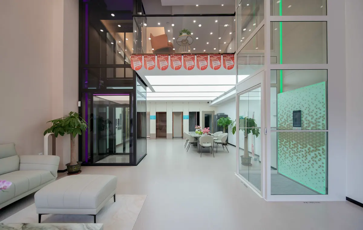 Zhuhai Showroom — photo 4